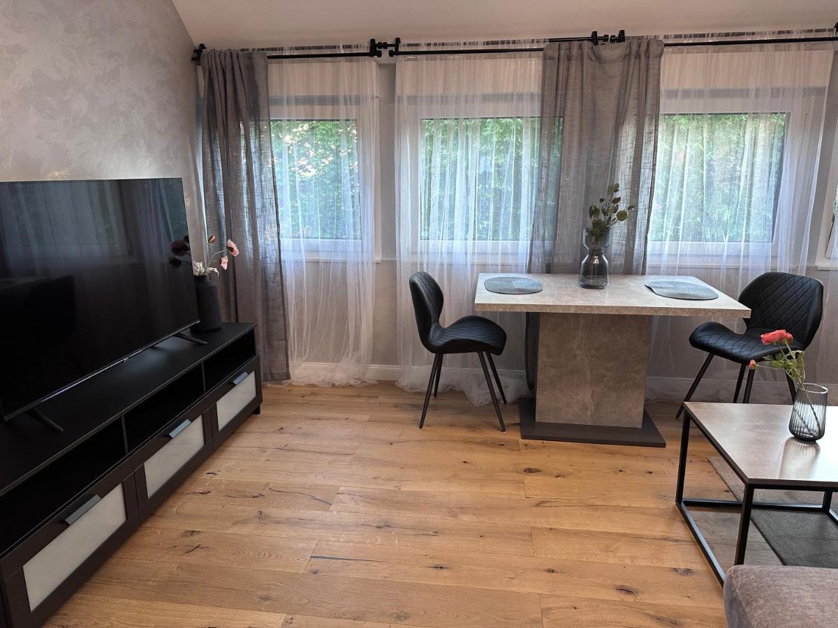 Fewo By Hd Mit Parkplatz, Wallbox, Wintergarten Bad Salzuflen Exterior foto